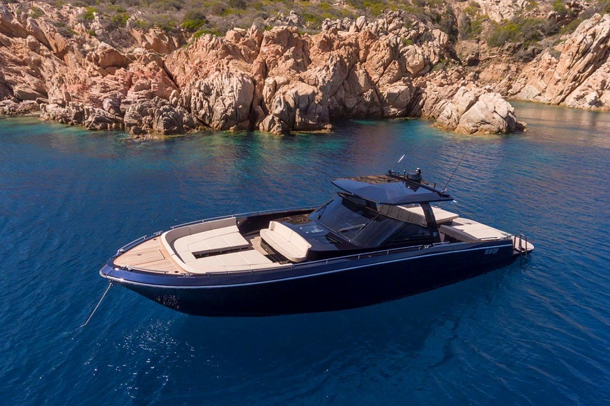 Explore the Hidden Charm of the Côte d’Azur via a Porquerolles Yacht Charter